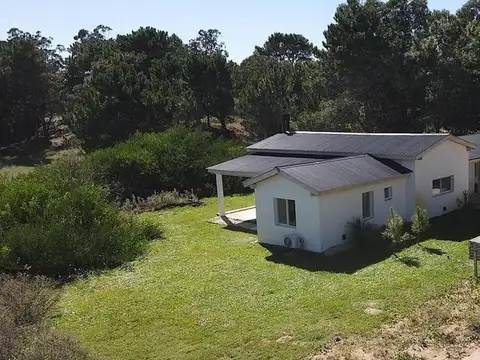 Casa en venta - 5 Dormitorios 5 Baños - Pinamar