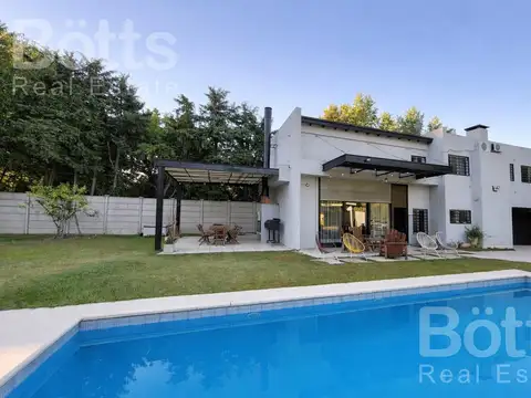 Casa en Venta - Francisco Alvarez