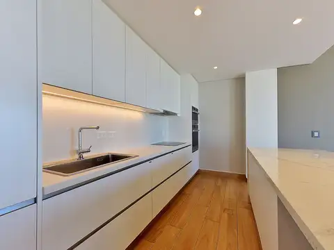 Departamento en Venta con 4 cocheras