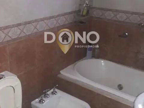 Casa en Venta en Bernal Oeste, USD 120.000