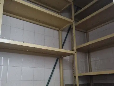 Depto Tipo Casa 4 ambientes con 2 baños