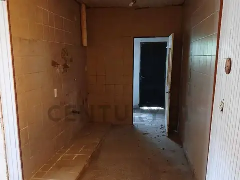 CASA A LA VENTA DE DOS HABITACIONES. CASILDA, SANTA FÉ.