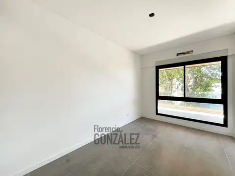 SEMIPISOS DE 2, 3 y 4  AMBIENTES + 2 COCHERAS.