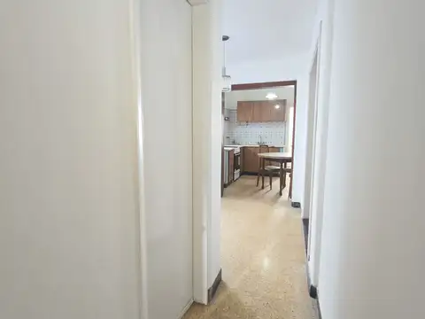 Casa 2 ambientes con 1 baño