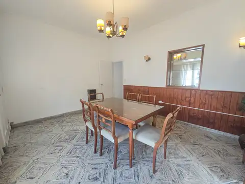 Casa en Alquiler de 2 dormitorios