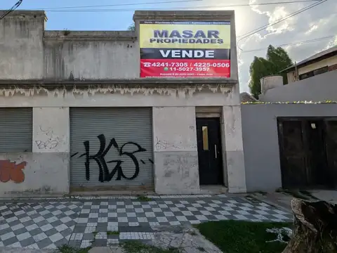 Propiedad con depto y local al fte - Ayacucho 1245 U$s99.000