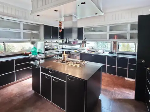 Casa en Venta de 6 dormitorios