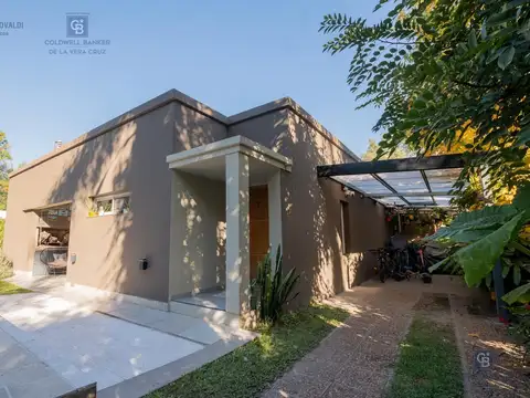 CASA DE 3 DORMITORIOS CON PILETA EN COUNTRY LOS MOLINOS