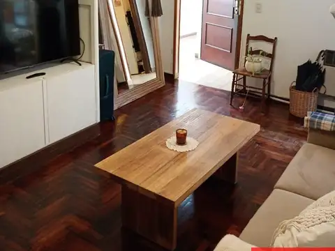 Depto Tipo Casa en Venta 59 años