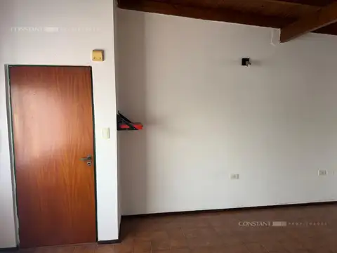 Depto Tipo Casa en Alquiler de 1 dormitorio