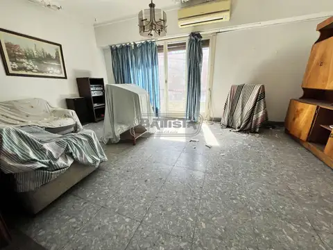 Local - Venta - Argentina, LOMAS DEL MIRADOR - AVENIDA SAN MARTIN 2341