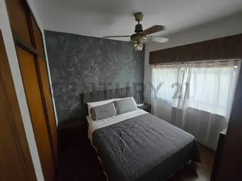 ALQUILER CASA AMERICANA 4 AMB CASTELAR NORTE COCHERA