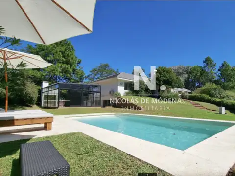 En venta espectacular casa de 5 dormitorios en Golf, Punta del Este