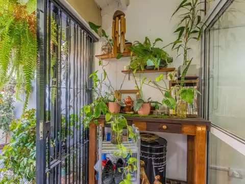 Depto Tipo Casa en Venta en Villa Sarmiento, USD 95.000