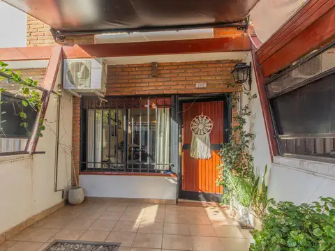 Depto Tipo Casa 3 ambientes con 1 baño