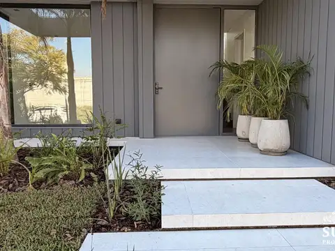 Casa en Venta 1 año