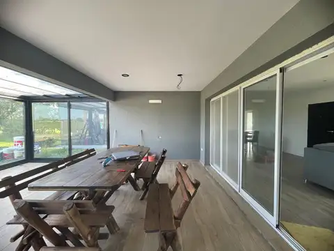 Casa en Alquiler en San Sebastian, USD 1.200