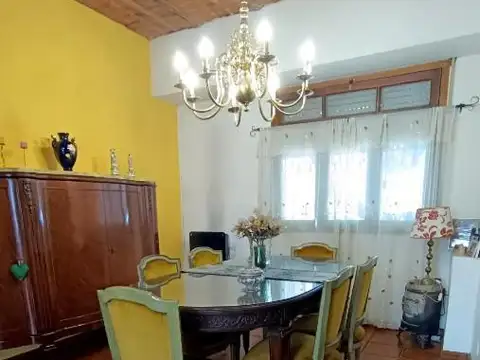Casa en Venta en Villa del Parque, USD 380.000