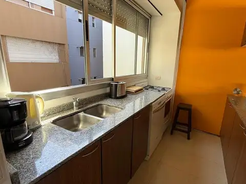 Departamento en Venta en Acassuso Vias  /  Santa Fe, USD 220.000