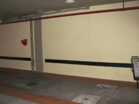 Cochera en Venta de 5  mts largo x 2  mts ancho