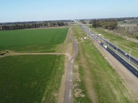 Acceso Oeste km 64 100
