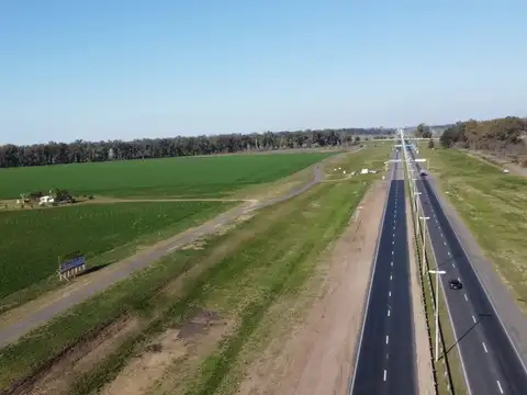 Acceso Oeste km 64 100