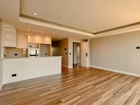 Departamento 2 ambientes con cochera y baulera · Guemes