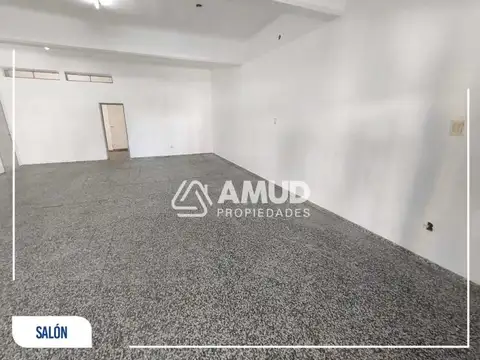 Local en Alquiler en Centro, $ 680.000