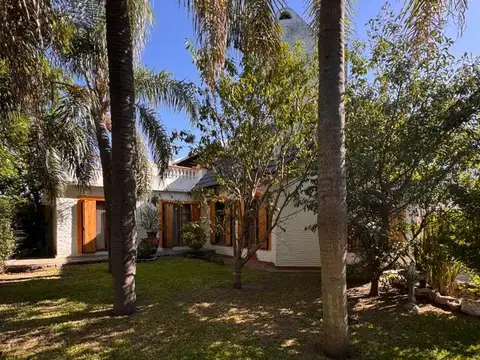 Casa en Granadero Baigorria