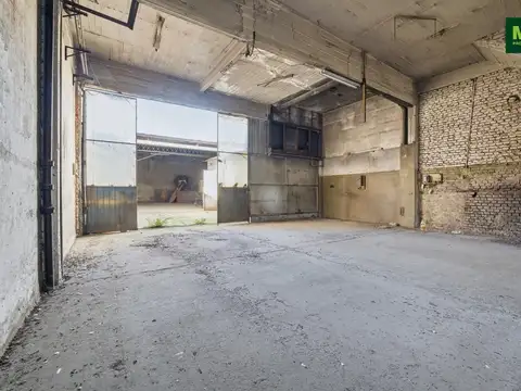 Galpon + 2 PH - Venta en Bloque. Edificio lote propio
