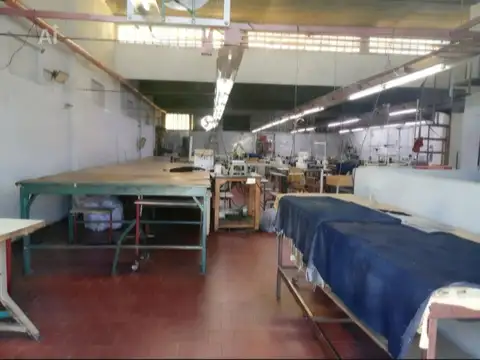venta Galpón 600 M2 Moron 200M y cuotas