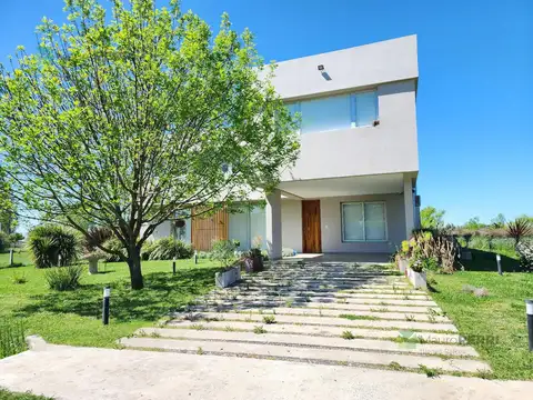 Casa en Bme Bavio Gral Mansilla