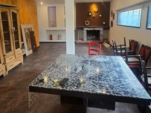 Casa en Alquiler de 3 dormitorios