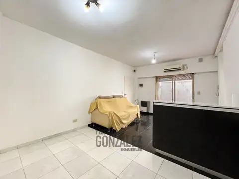 Depto Tipo Casa en Venta en Mataderos, USD 88.000