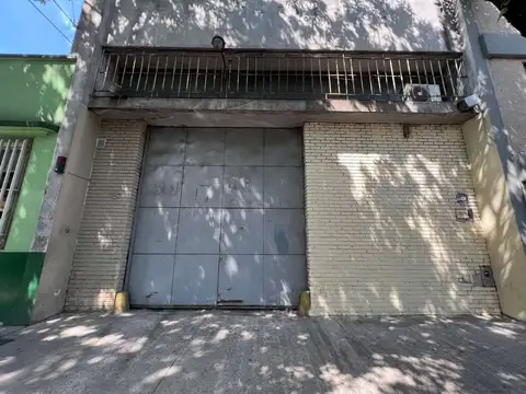 Avenida Lisandro De La Torre 500