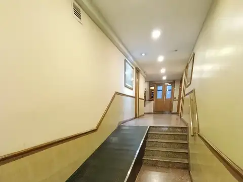 Oficina en Venta 75 años