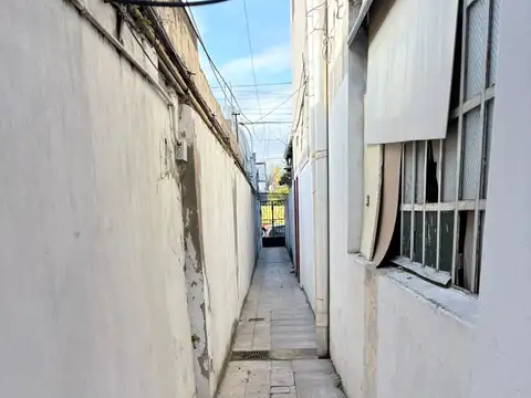 Cañada De Gómez 2000, Piso 1