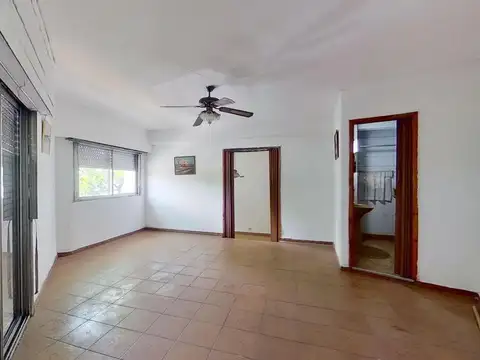 Depto Tipo Casa 4 ambientes con 1 baño