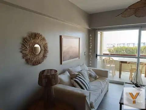 Departamento en venta - 2 Dormitorios 2 Baños - Cochera - 78Mts2 - Pinamar