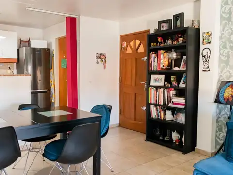 Depto Tipo Casa 4 ambientes con 1 baño