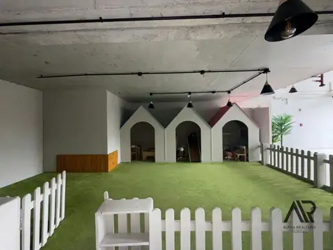 Local en Alquiler en Ciudad Vieja, $ 75.000