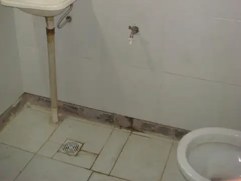 Local en Alquiler en Liniers, $ 1.800.000