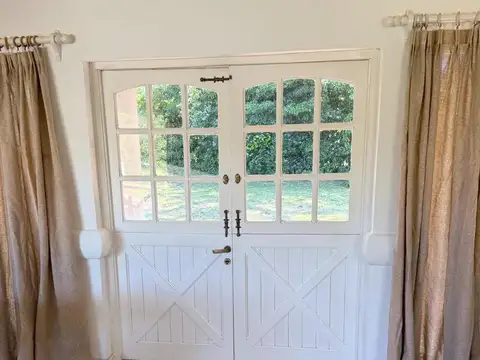 Casa en Alquiler de 3 dormitorios