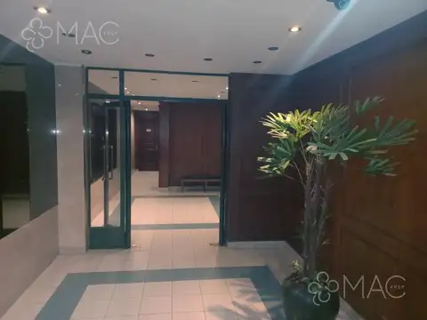Departamento en  Venta con Patio y Cochera en Las Cañitas (502102601)