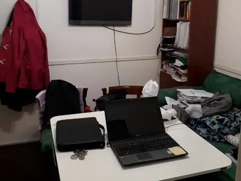 Sarmiento 2171 (entre Junín Y Uriburu)