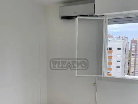 Oficina en Venta en Acassuso Vias  /  Santa Fe, USD 165.000