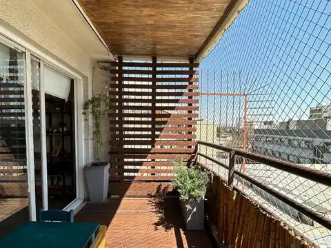 Departamento 3 ambientes con 2 baños
