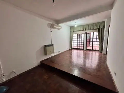 Casa en Alquiler en Observatorio, $ 850.000
