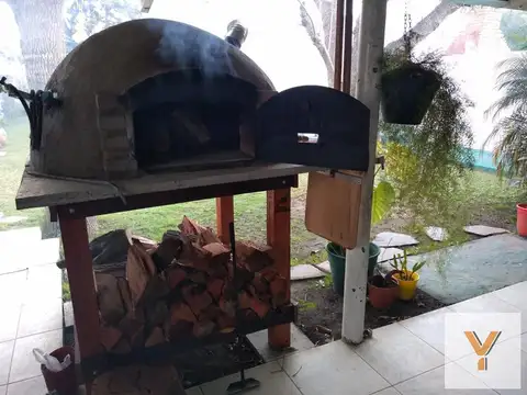 Casa en Venta con 1 cochera