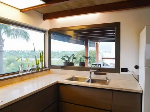 Casa en Venta al Este
